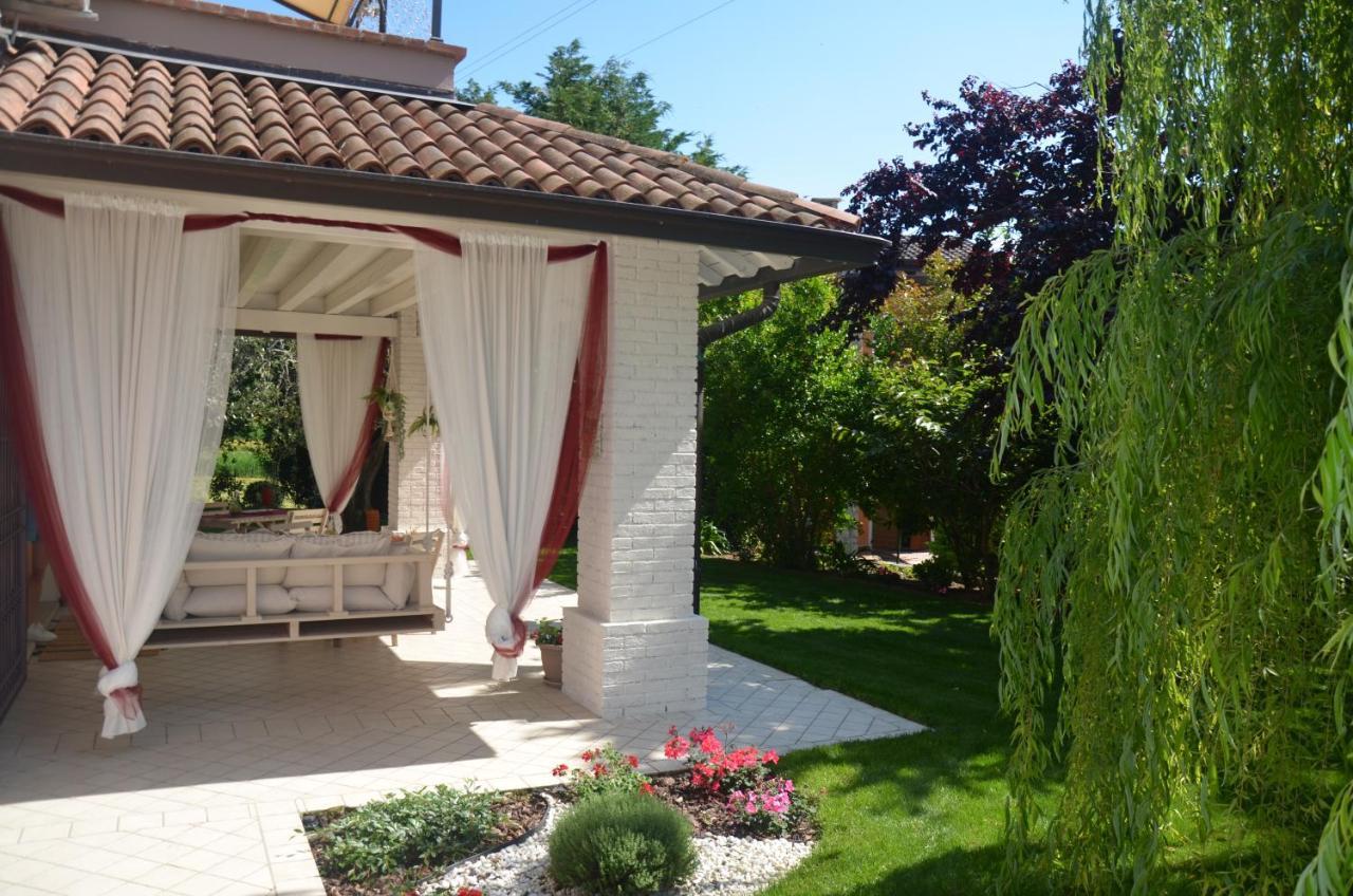 Asso Bed & Breakfast Manerba del Garda Exteriör bild