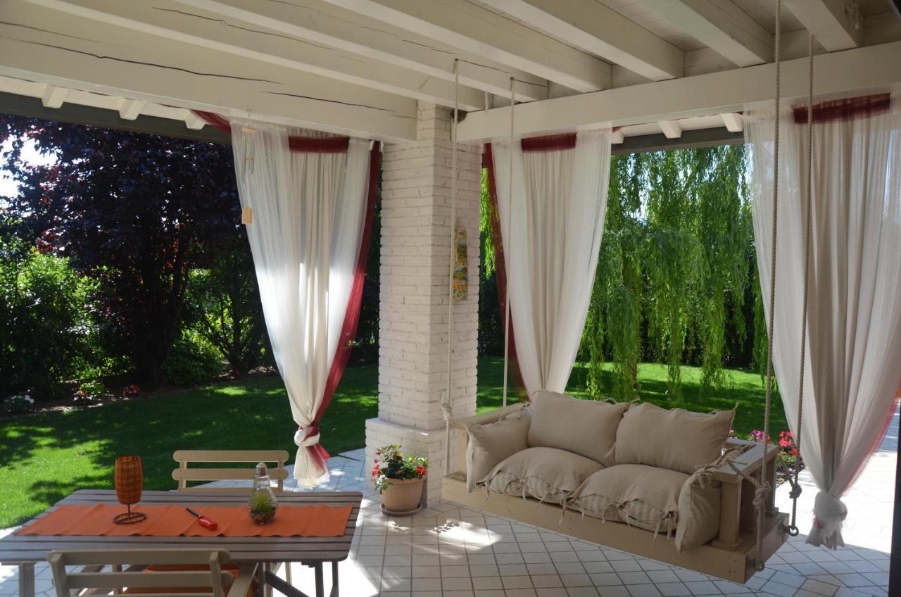 Asso Bed & Breakfast Manerba del Garda Exteriör bild
