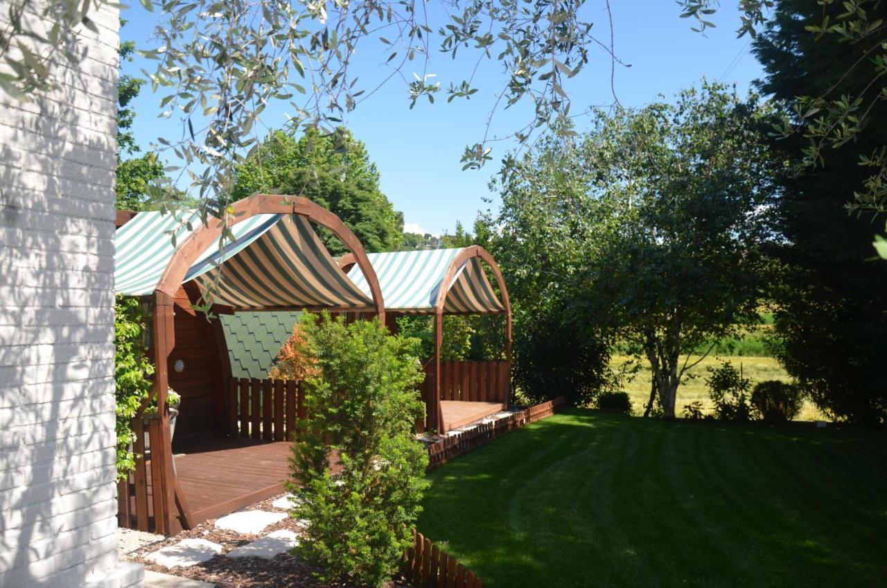 Asso Bed & Breakfast Manerba del Garda Exteriör bild