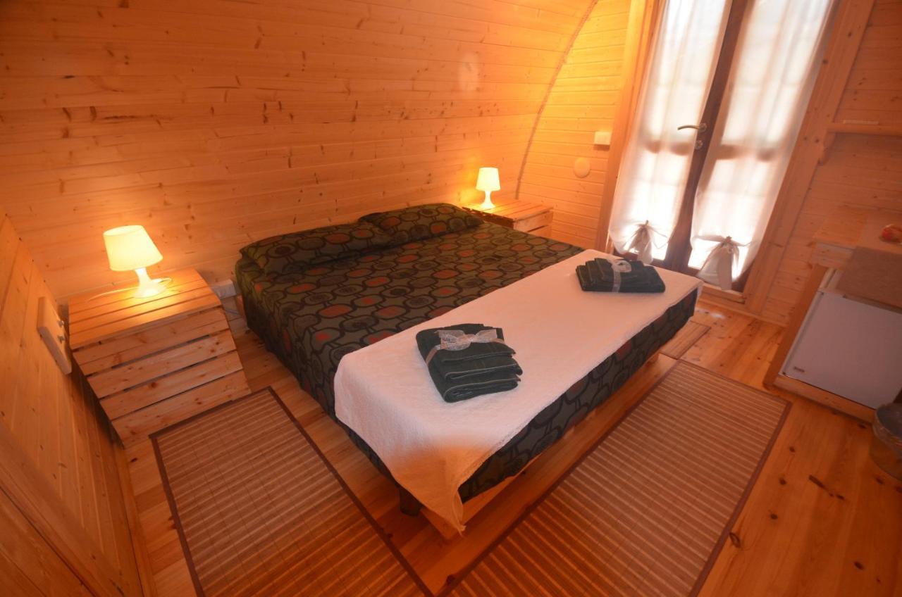 Asso Bed & Breakfast Manerba del Garda Exteriör bild